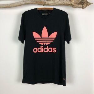 adidas Trefoil Pharrel Williams HuHiking Tee